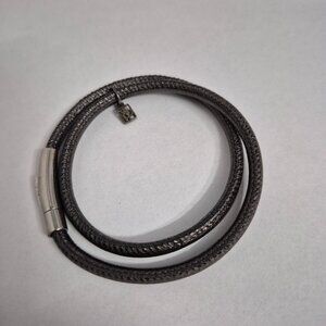 Grey leather wrap bracelet with a magnetic silver-plated closure